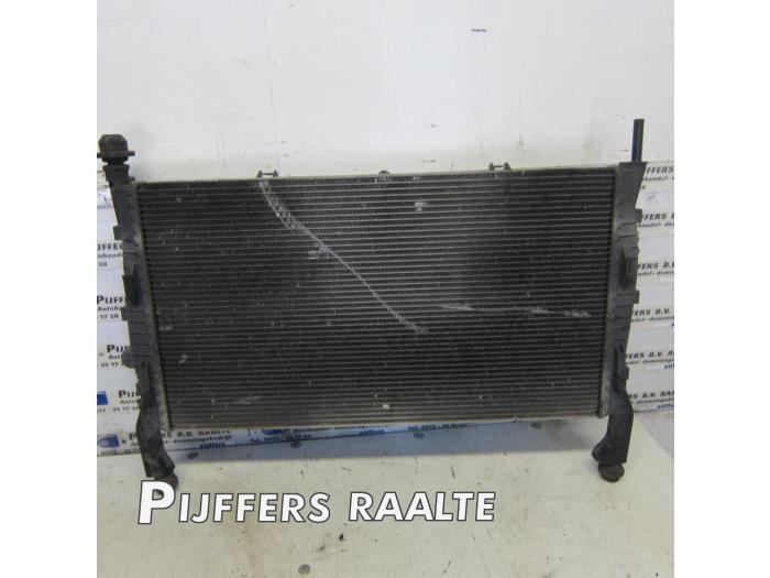 Usagé Radiateur Ford Transit 2.2 TDCi 16V Prix € 40,00 Règlement à la marge proposé par Pijffers B.V. Raalte