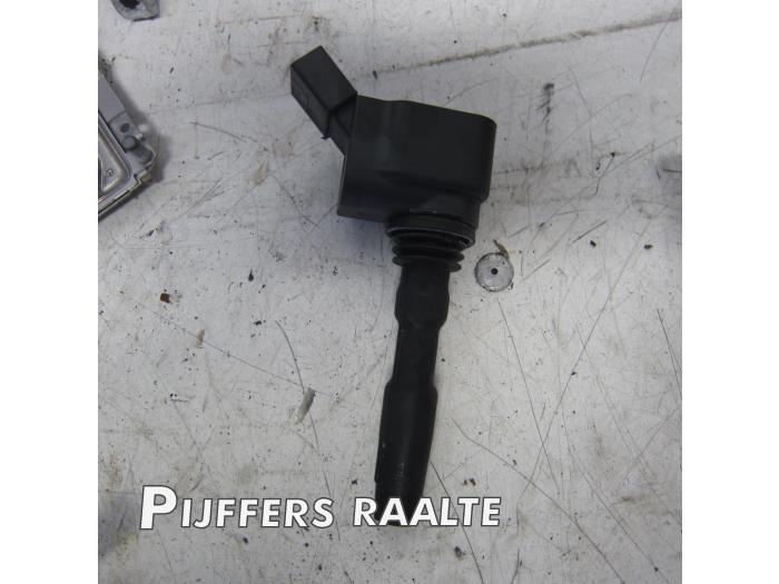 Pen ignition coil from a Seat Mii 1.0 12V 2015