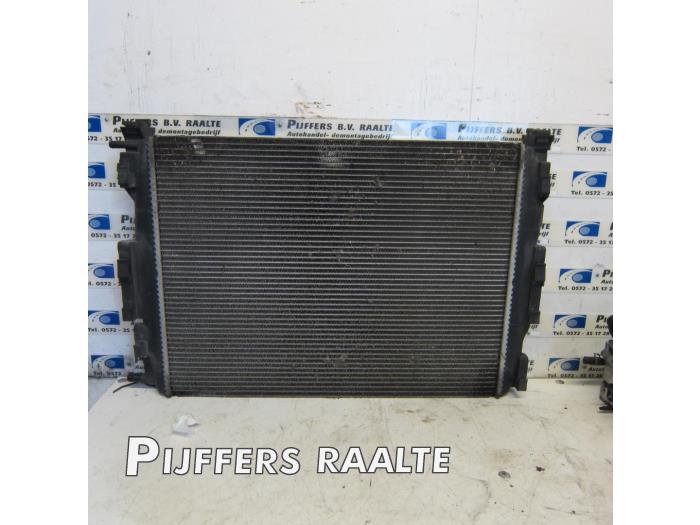 Gebrauchte Kühler Renault Megane II (BM/CM) 1.5 dCi 85 Preis € 45,00 Margenregelung angeboten von Pijffers B.V. Raalte