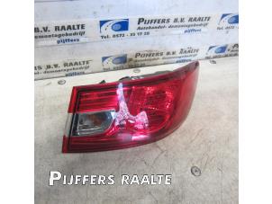 Used Taillight, right Renault Clio IV Estate/Grandtour (7R) 1.5 Energy dCi 90 FAP Price on request offered by Pijffers B.V. Raalte