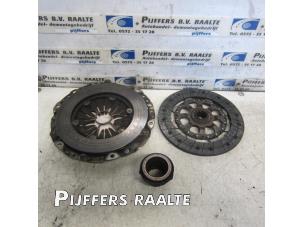 Used Clutch kit (complete) BMW 3 serie Touring (E46/3) 318i 16V Price € 50,00 Margin scheme offered by Pijffers B.V. Raalte