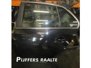 Usagé Portière 4portes arrière gauche Volkswagen Jetta III (1K2) 1.4 TSI 170 16V Prix € 175,00 Règlement à la marge proposé par Pijffers B.V. Raalte