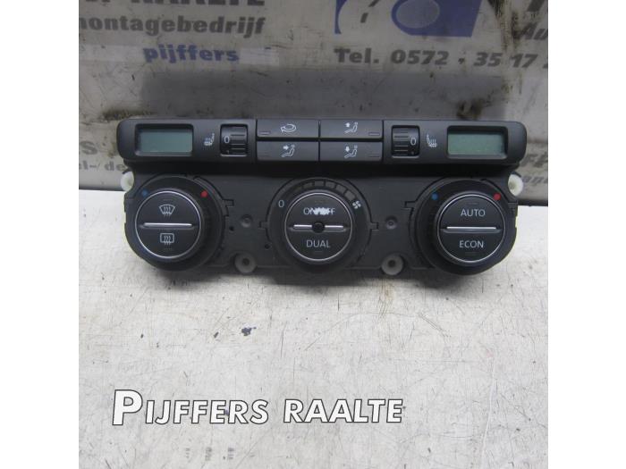 Begagnade Klimatpanel Volkswagen Passat Variant (3C5) 1.9 TDI Pris € 60,00 Marginaltabell erbjuds av Pijffers B.V. Raalte
