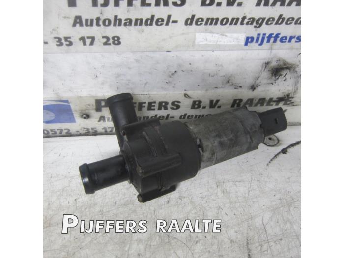 Begagnade Extra vattenpump Volkswagen LT II 28/31/35 2.5 Sdi Pris € 45,00 Marginaltabell erbjuds av Pijffers B.V. Raalte