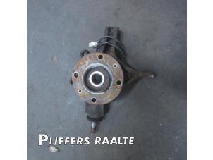 Used Knuckle, front left Peugeot 307 Break (3E) 1.6 HDiF 110 16V Price € 65,00 Margin scheme offered by Pijffers B.V. Raalte
