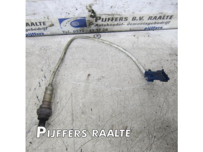 Sonde lambda Peugeot 308 (4A/C), 2007 / 2015 1.6 16V THP 155, Berline avec hayon arrière, Essence, 1.598cc, 115kW (156pk), FWD, EP6CDT; 5FV, 2009-10 / 2014-10, 4A5FV; 4C5FV (Occasion)