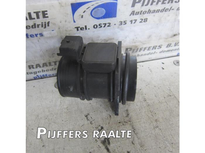 Gebrauchte Luftmassenmesser Renault Megane II (BM/CM) 1.9 dCi 115 Preis € 35,00 Margenregelung angeboten von Pijffers B.V. Raalte