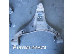 Usagé Bras de suspension avant droit Mercedes Sprinter 3,5t (906.63) 315 CDI 16V Prix € 75,00 Règlement à la marge proposé par Pijffers B.V. Raalte
