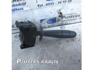 Used Wiper switch Renault Trafic New (FL) 1.9 dCi 82 16V Price € 20,00 Margin scheme offered by Pijffers B.V. Raalte