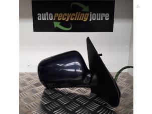 Used Wing mirror, right Volkswagen Polo III (6N1) 1.6i 75 Price € 25,00 Margin scheme offered by Autorecycling Joure B.V.