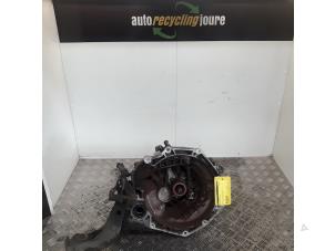 Used Gearbox Opel Corsa B (73/78/79) 1.2i 16V Price € 100,00 Margin scheme offered by Autorecycling Joure B.V.