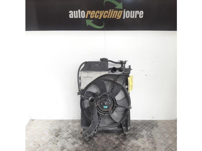 Begagnade Kylarsats Hyundai Getz 1.3i 12V Pris € 35,00 Marginaltabell erbjuds av Autorecycling Joure B.V.