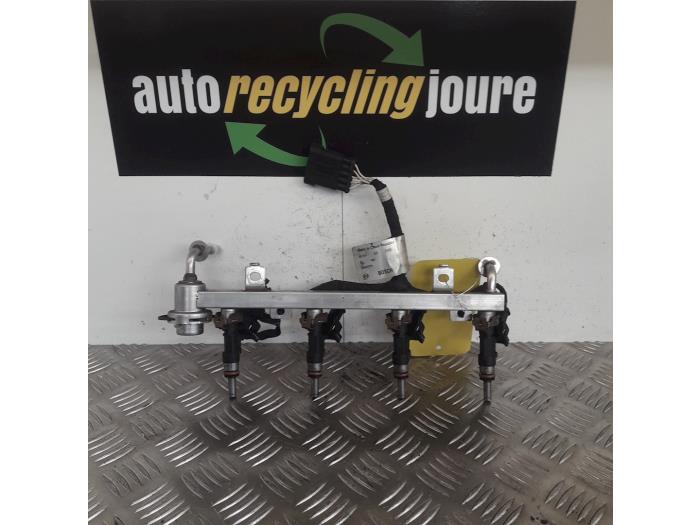 Usagé Système d'injection Fiat Bravo (198A) 1.4 T-Jet 16V 120 Prix € 39,99 Règlement à la marge proposé par Autorecycling Joure B.V.