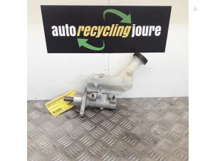 Used Master cylinder Renault Modus/Grand Modus (JP) 1.6 16V Price € 35,00 Margin scheme offered by Autorecycling Joure B.V.
