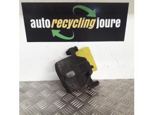 Used Front brake calliper, left Hyundai Getz 1.6i 16V Price € 25,00 Margin scheme offered by Autorecycling Joure B.V.