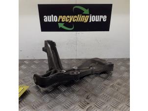 Used Front wishbone support, right Volkswagen Golf V (1K1) 1.9 TDI Price € 19,99 Margin scheme offered by Autorecycling Joure B.V.