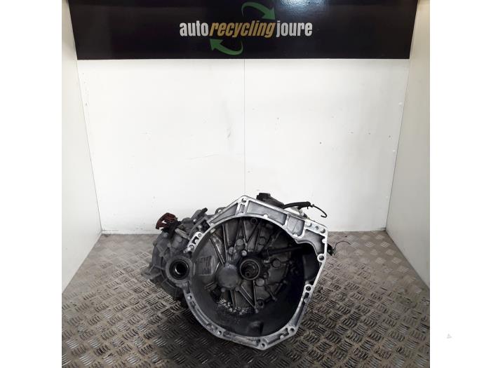 Usagé Boîte de vitesse Renault Megane III Coupe (DZ) 1.4 16V TCe 130 Prix € 75,00 Règlement à la marge proposé par Autorecycling Joure B.V.