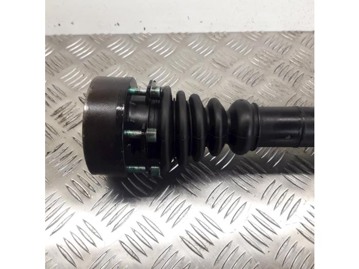 Front drive shaft, right from a Seat Ibiza II Facelift (6K1) 1.9 TDi 110 Signo 2001