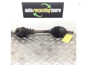 Used Front drive shaft, left Peugeot 807 2.2 HDiF 16V Price € 20,00 Margin scheme offered by Autorecycling Joure B.V.