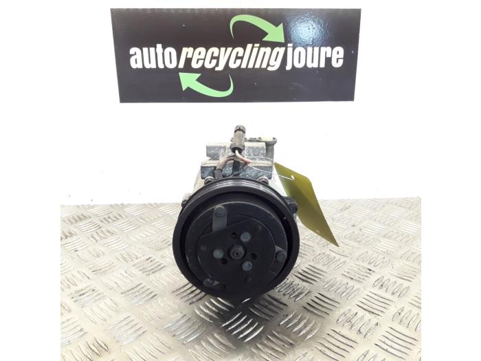 Usagé Compresseur de clim Fiat Stilo (192A/B) 1.8 16V 3-Drs. Prix € 24,99 Règlement à la marge proposé par Autorecycling Joure B.V.
