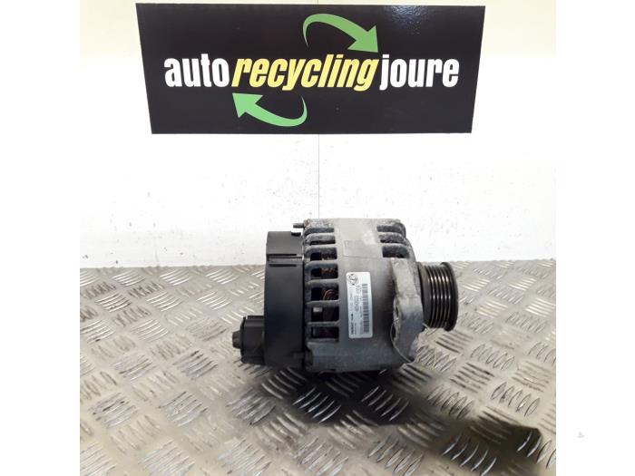 Usagé Dynamo Fiat Stilo (192A/B) 1.8 16V 3-Drs. Prix € 15,00 Règlement à la marge proposé par Autorecycling Joure B.V.