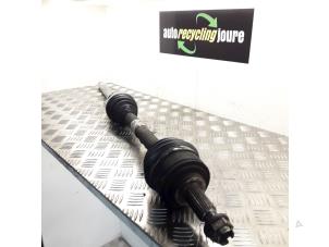 Used Front drive shaft, right Renault Vel Satis (BJ) 2.2 dCi 140 16V FAP Price € 20,00 Margin scheme offered by Autorecycling Joure B.V.