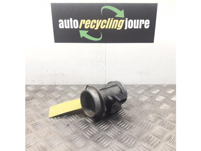 Gebrauchte Luftmassenmesser Audi A4 (B6) 2.5 TDI 155 24V Preis € 35,00 Margenregelung angeboten von Autorecycling Joure B.V.