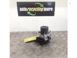 Used ABS pump Opel Corsa C (F08/68) 1.3 CDTi 16V Price € 19,00 Margin scheme offered by Autorecycling Joure B.V.