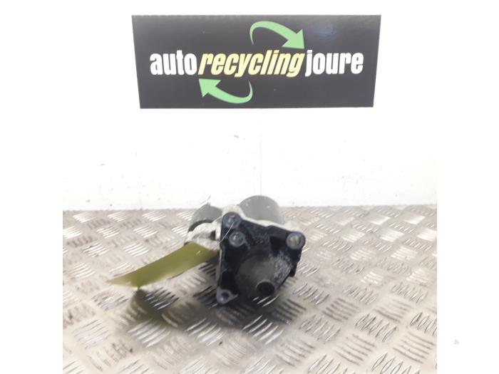 Used Starter Renault Laguna II (BG) 1.8 16V Price € 14,99 Margin scheme offered by Autorecycling Joure B.V.