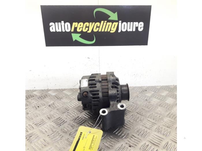 Gebrauchte Dynamo Ford Fiesta 4 1.25 16V Preis € 15,00 Margenregelung angeboten von Autorecycling Joure B.V.