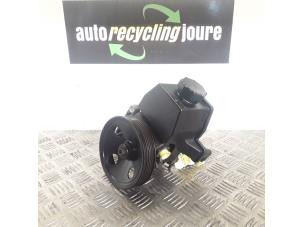 Used Power steering pump Mercedes E (W210) 2.3 E-230 16V Price € 25,00 Margin scheme offered by Autorecycling Joure B.V.