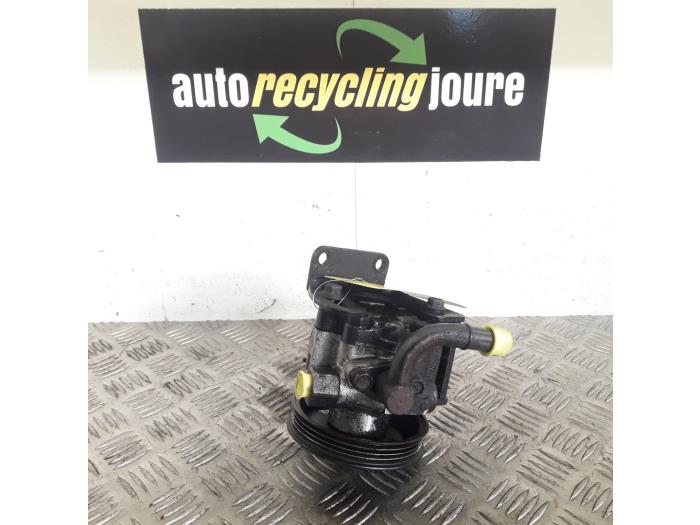 Usagé Pompe de direction Chevrolet Kalos (SF48) 1.2 Prix € 15,00 Règlement à la marge proposé par Autorecycling Joure B.V.