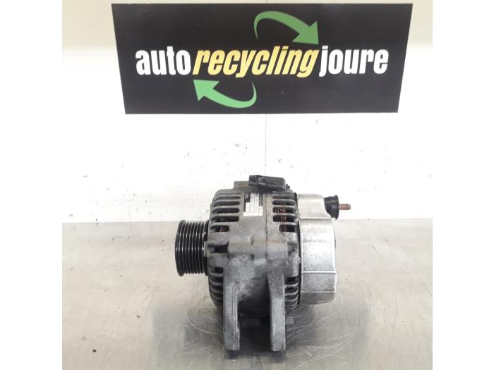 Used Dynamo Kia Sorento I (JC) 2.5 CRDi 16V VGT Price € 35,00 Margin scheme offered by Autorecycling Joure B.V.