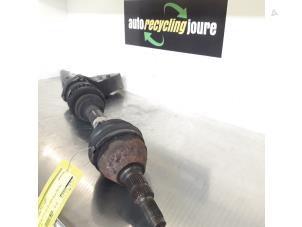 Used Front drive shaft, right Opel Signum (F48) 2.2 DTI 16V Price € 35,00 Margin scheme offered by Autorecycling Joure B.V.