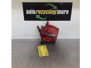 Used Front brake calliper, left Ford Mondeo III Wagon 3.0 V6 24V ST220 Price € 30,00 Margin scheme offered by Autorecycling Joure B.V.