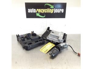 Used Engine management computer Peugeot 407 (6D) 1.6 HDi 16V Price € 125,00 Margin scheme offered by Autorecycling Joure B.V.