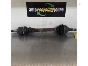 Used Front drive shaft, left Peugeot 407 (6D) 1.6 HDi 16V Price € 35,00 Margin scheme offered by Autorecycling Joure B.V.