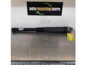 Used Rear shock absorber, right Volkswagen Golf VII (AUA) 1.2 TSI BlueMotion 16V Price € 35,00 Margin scheme offered by Autorecycling Joure B.V.