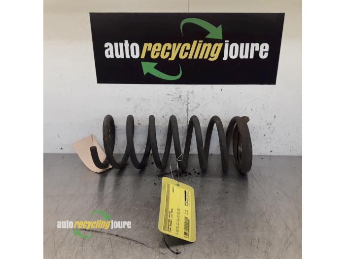Rear coil spring from a Ford Mondeo III Wagon 2.2 TDCi 16V 2005