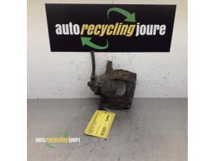 Used Front brake calliper, left Peugeot 107 1.0 12V Price € 15,00 Margin scheme offered by Autorecycling Joure B.V.