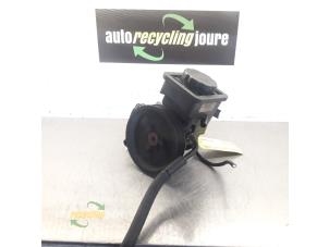 Used Power steering pump BMW 3 serie Touring (E46/3) 320d 16V Price € 25,00 Margin scheme offered by Autorecycling Joure B.V.