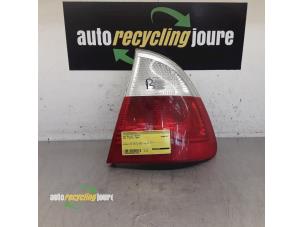 Used Taillight, right BMW 3 serie Touring (E46/3) 320d 16V Price € 25,00 Margin scheme offered by Autorecycling Joure B.V.
