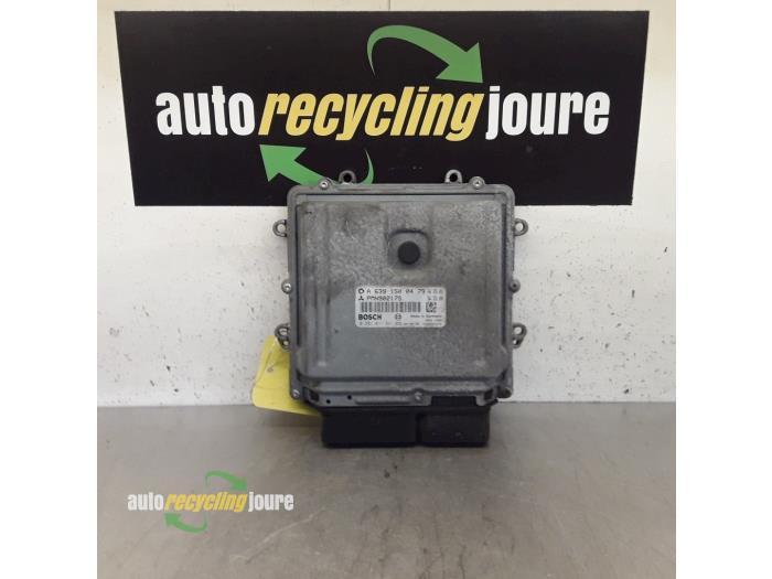 Used Engine management computer Mitsubishi Colt (Z2/Z3) 1.5 DI-D 12V HP Price € 29,99 Margin scheme offered by Autorecycling Joure B.V.