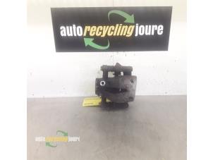 Used Rear brake calliper, right Toyota Avensis (T25/B1B) 2.0 16V D-4D 115 Price € 35,00 Margin scheme offered by Autorecycling Joure B.V.