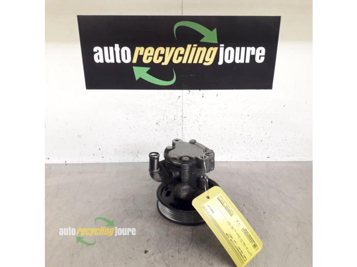 Usagé Pompe de direction Ford Galaxy (WGR) 1.9 TDI Prix € 15,00 Règlement à la marge proposé par Autorecycling Joure B.V.