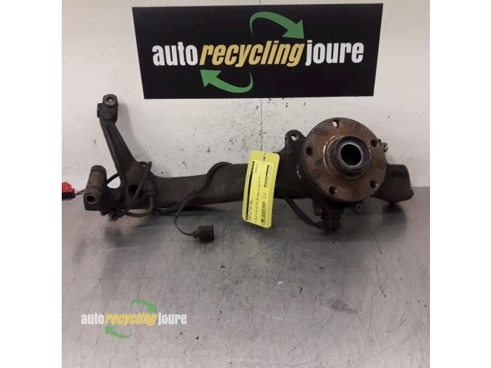 Wheel hub spindle knuckle