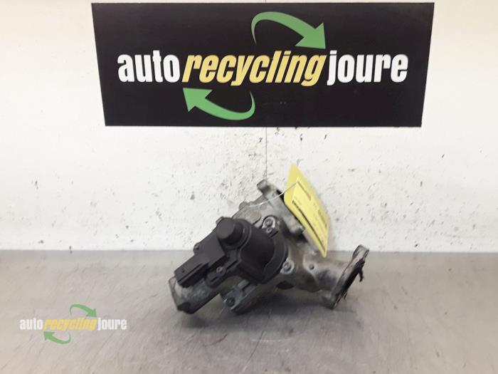 Gebrauchte AGR Ventil Volkswagen Passat Variant (3C5) 2.0 TDI 140 Preis € 34,99 Margenregelung angeboten von Autorecycling Joure B.V.