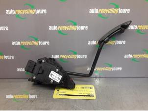 Used Accelerator pedal Opel Agila (A) 1.2 16V Twin Port Price € 25,00 Margin scheme offered by Autorecycling Joure B.V.