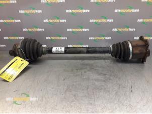 Used Front drive shaft, right Seat Exeo ST (3R5) 2.0 TDI 16V Price € 35,00 Margin scheme offered by Autorecycling Joure B.V.