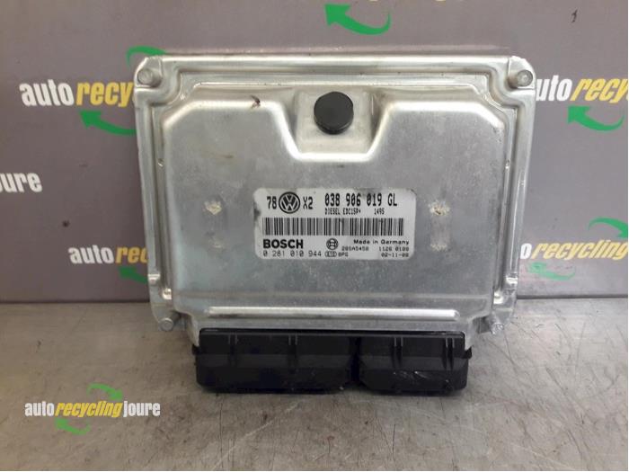 Used Engine management computer Volkswagen Passat Variant (3B6) 1.9 TDI 100 Price € 29,99 Margin scheme offered by Autorecycling Joure B.V.